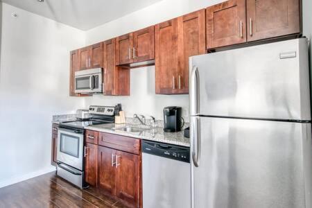 Apartment Cozysuites Music Row Modern 1br W/free Parking! 32